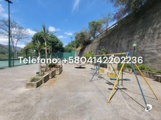 Apartamento en La Trinidad, Caracas – 25