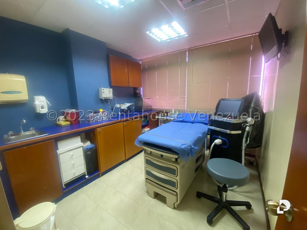 Local comercial en Santa Rosa de Lima, Caracas – 5