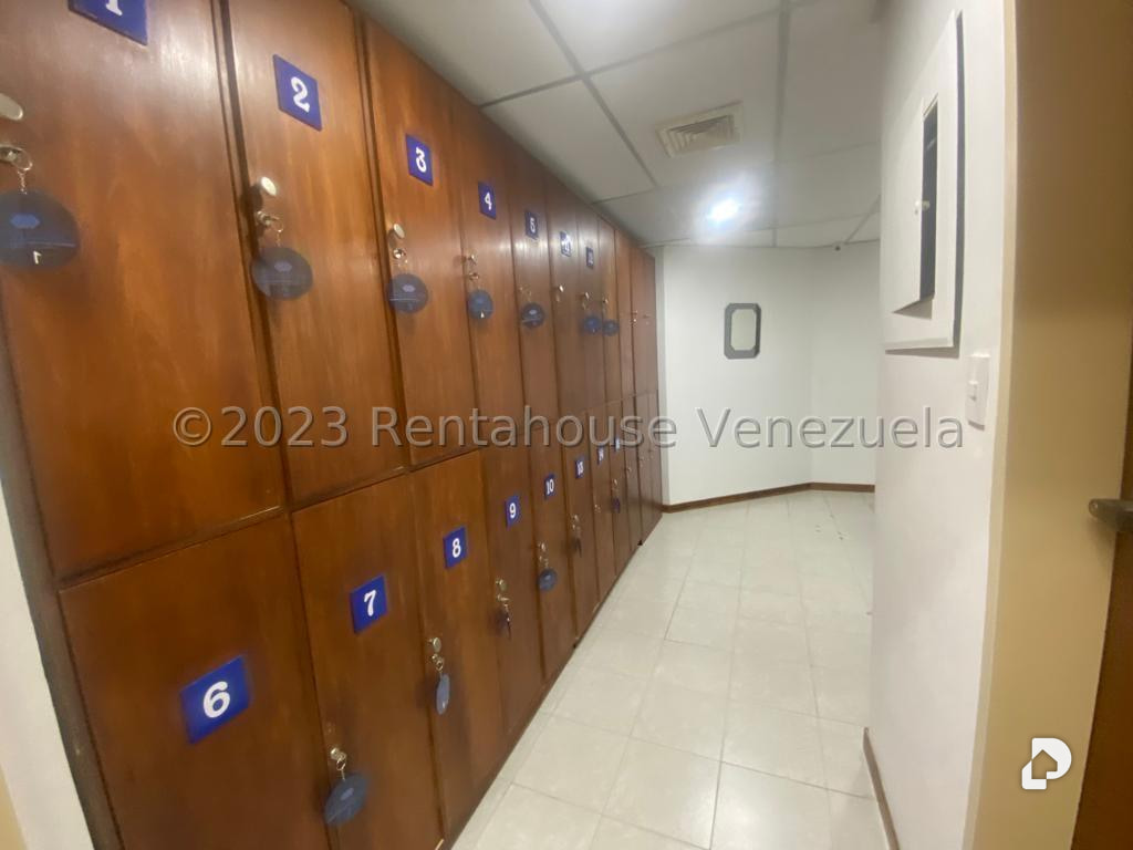 Local comercial en Santa Rosa de Lima, Caracas – 21
