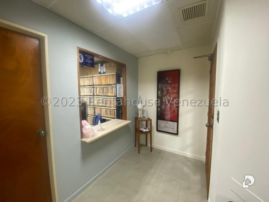 Local comercial en Santa Rosa de Lima, Caracas – 3