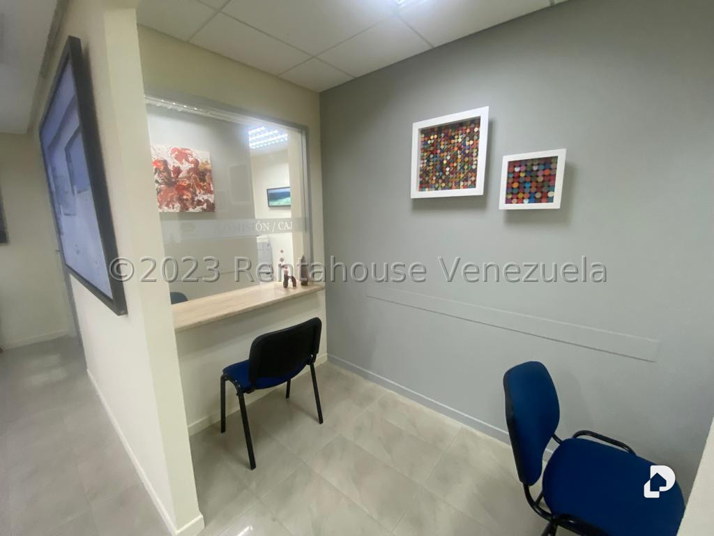 Local comercial en Santa Rosa de Lima, Caracas – 1