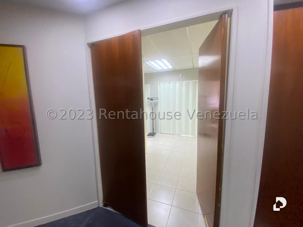 Local comercial en Santa Rosa de Lima, Caracas – 15