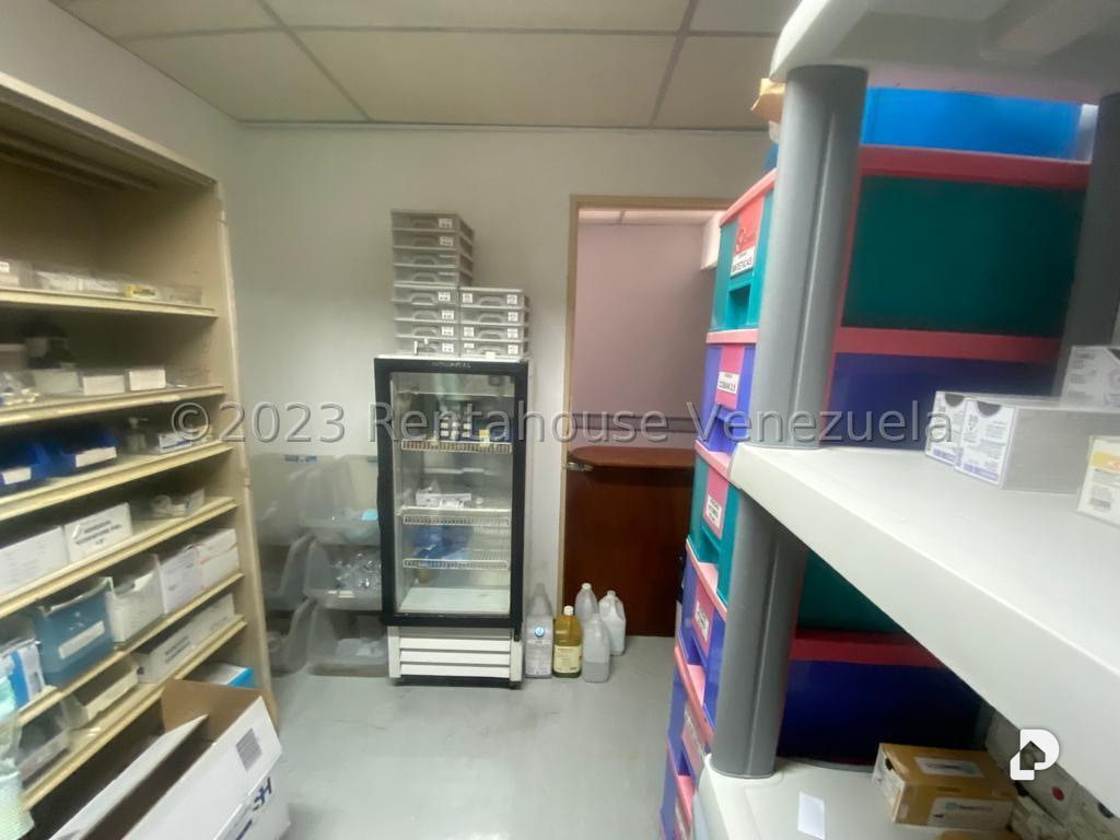 Local comercial en Santa Rosa de Lima, Caracas – 27