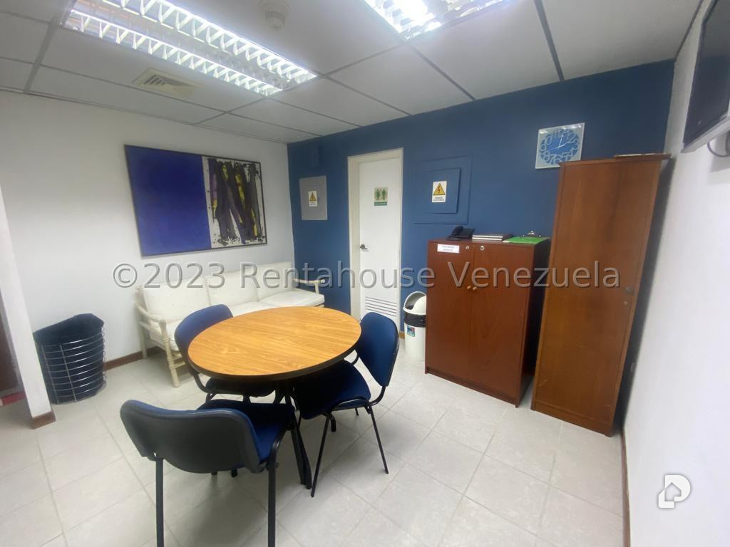 Local comercial en Santa Rosa de Lima, Caracas – 23