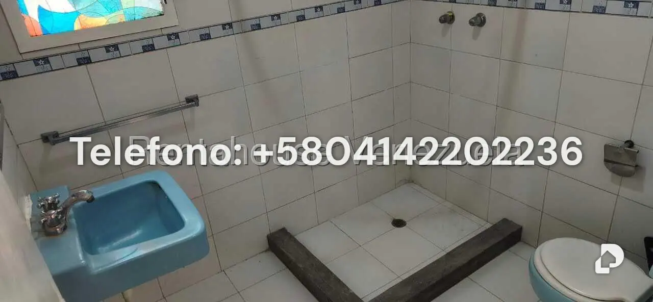 Apartamento en Los Palos Grandes, Caracas – 13