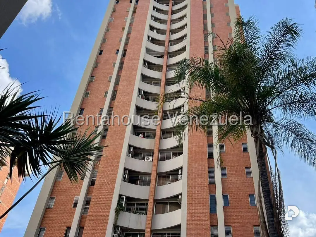 Apartamento en El Paraíso, Caracas – 1