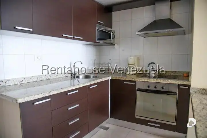 Apartamento en Santa Eduvigis, Caracas – 11
