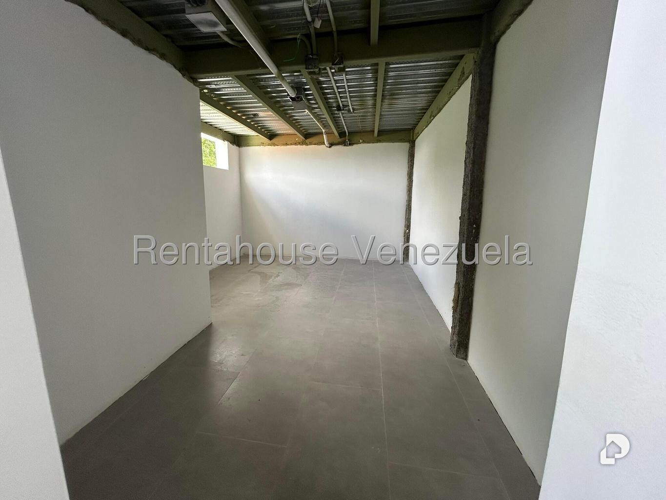 Casa en Cerro Verde, Caracas – 15