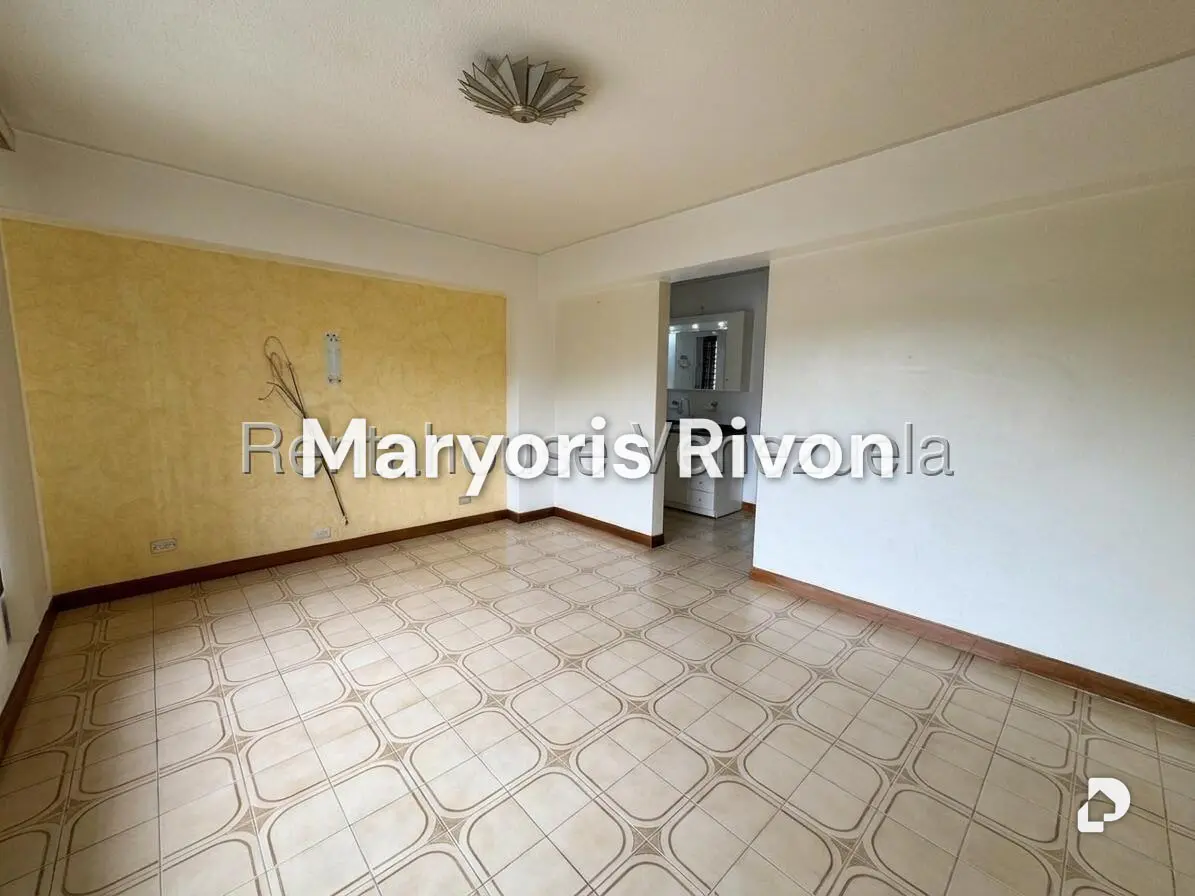 Apartment in Lomas de Prados del Este, Caracas – 26
