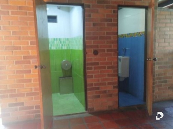 Office in Guaicaipuro, Caracas – 13