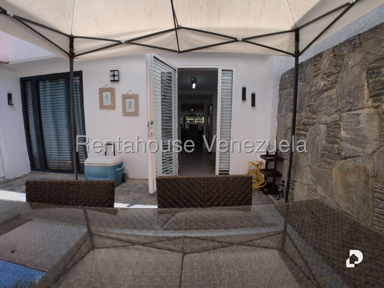 Casa en La Trinidad, Caracas – 26