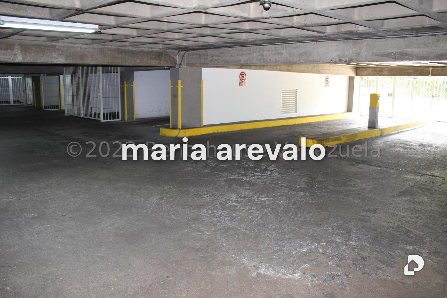 Apartamento en La Urbina, Caracas – 28