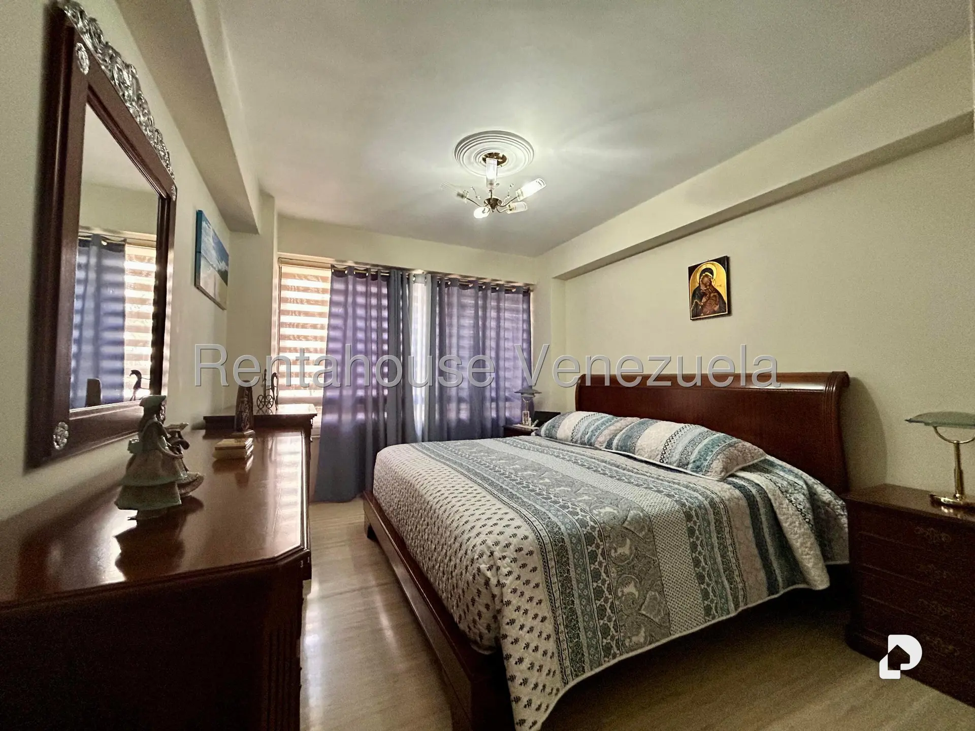 Apartamento en El Rosal, Caracas – 13