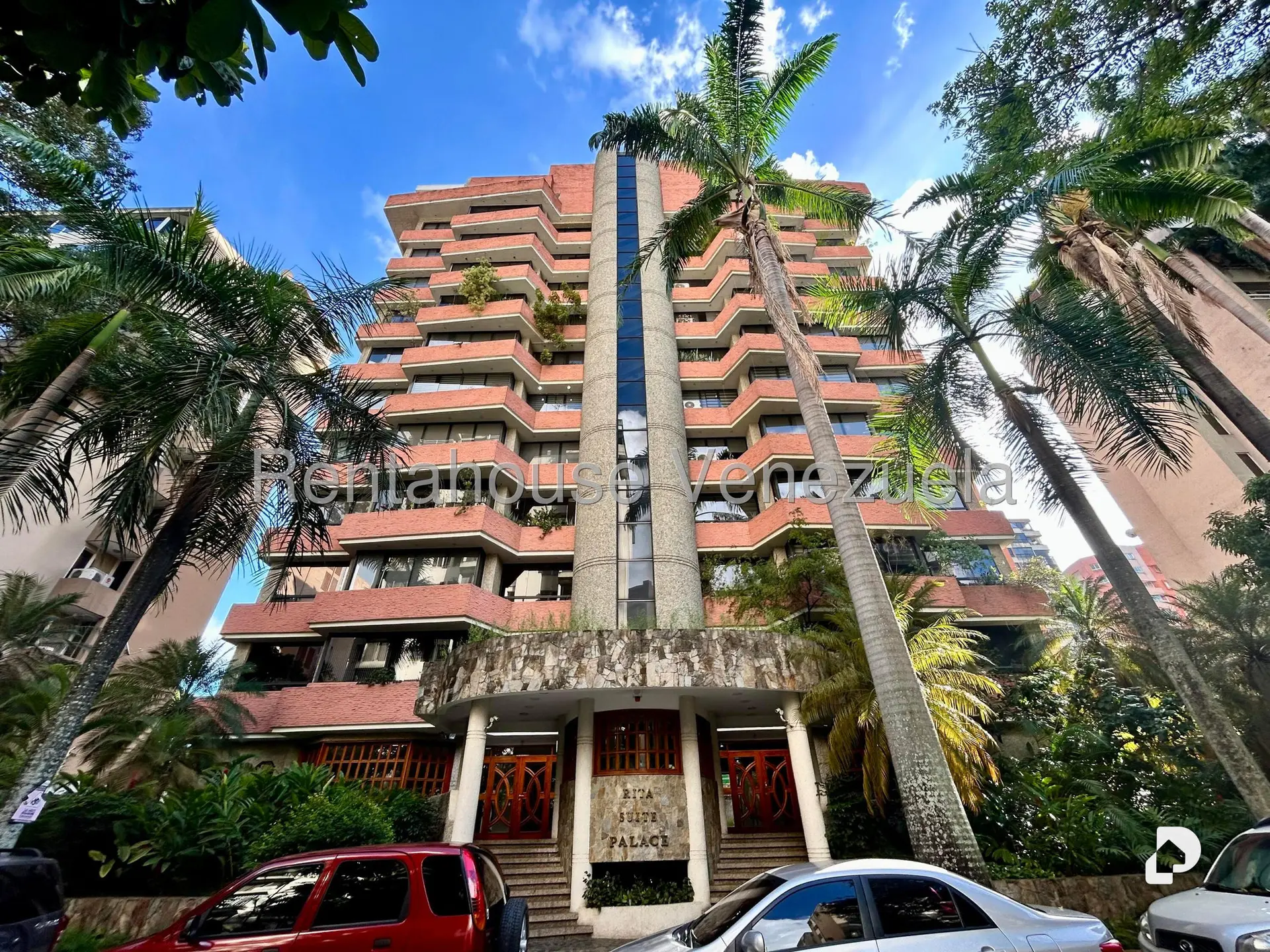 Apartamento en El Rosal, Caracas – 1