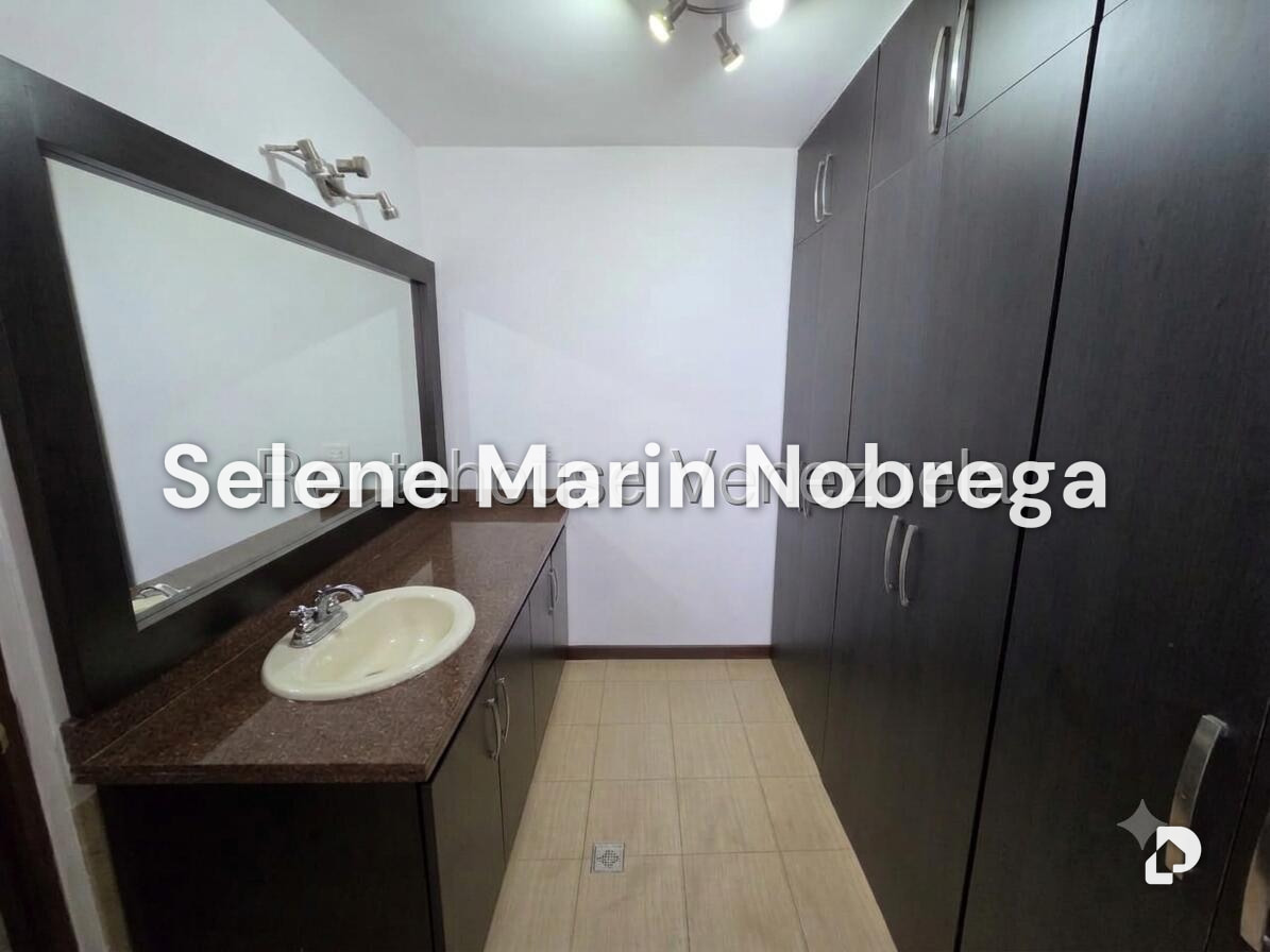 Apartamento en Los Naranjos (del Cafetal), Caracas – 16