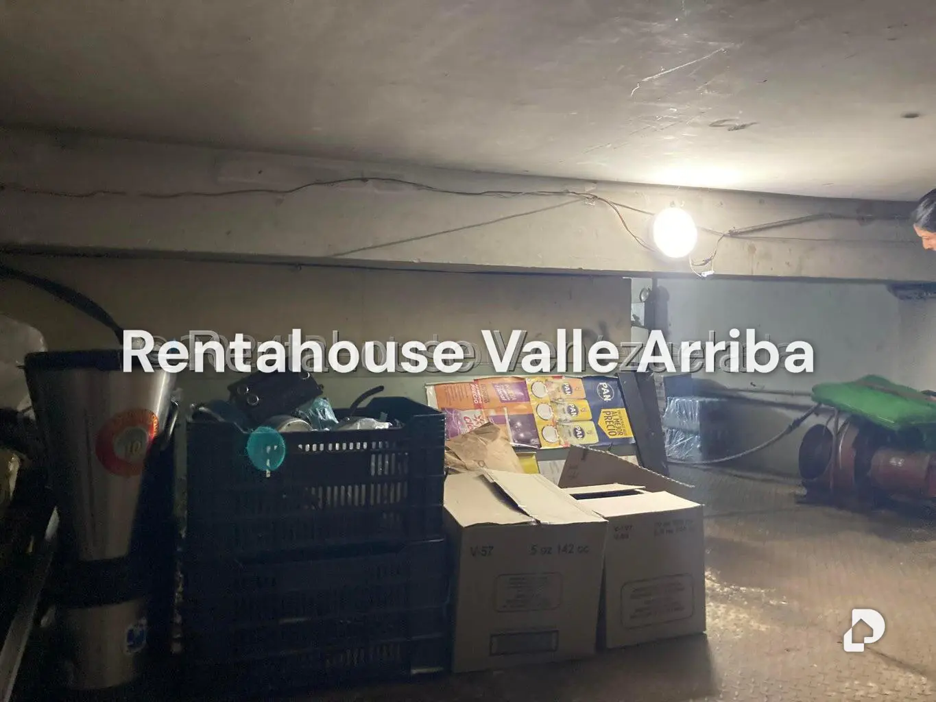 Local comercial en Parroquia La Candelaria, Caracas – 16