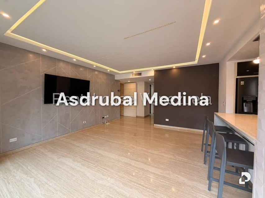 Apartment in Campo Alegre, Caracas – 3