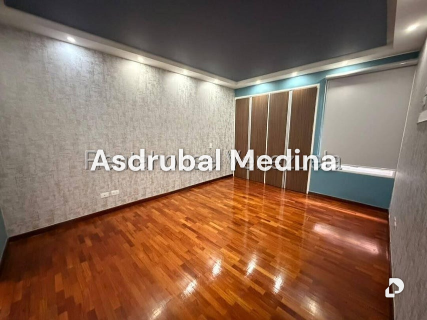 Apartment in Campo Alegre, Caracas – 9