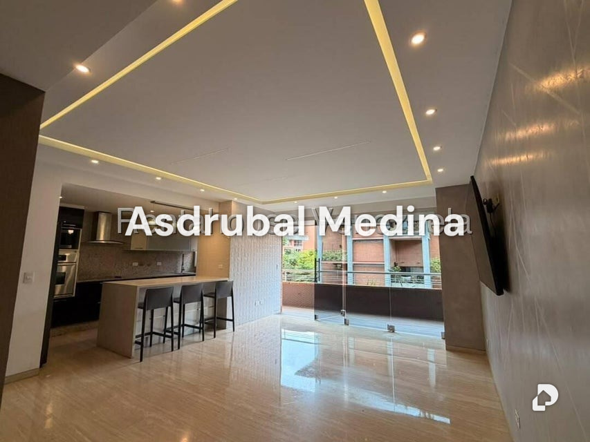 Apartment in Campo Alegre, Caracas – 2