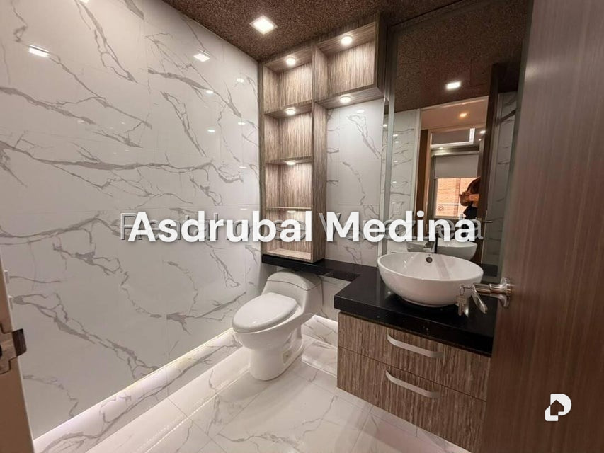 Apartment in Campo Alegre, Caracas – 8
