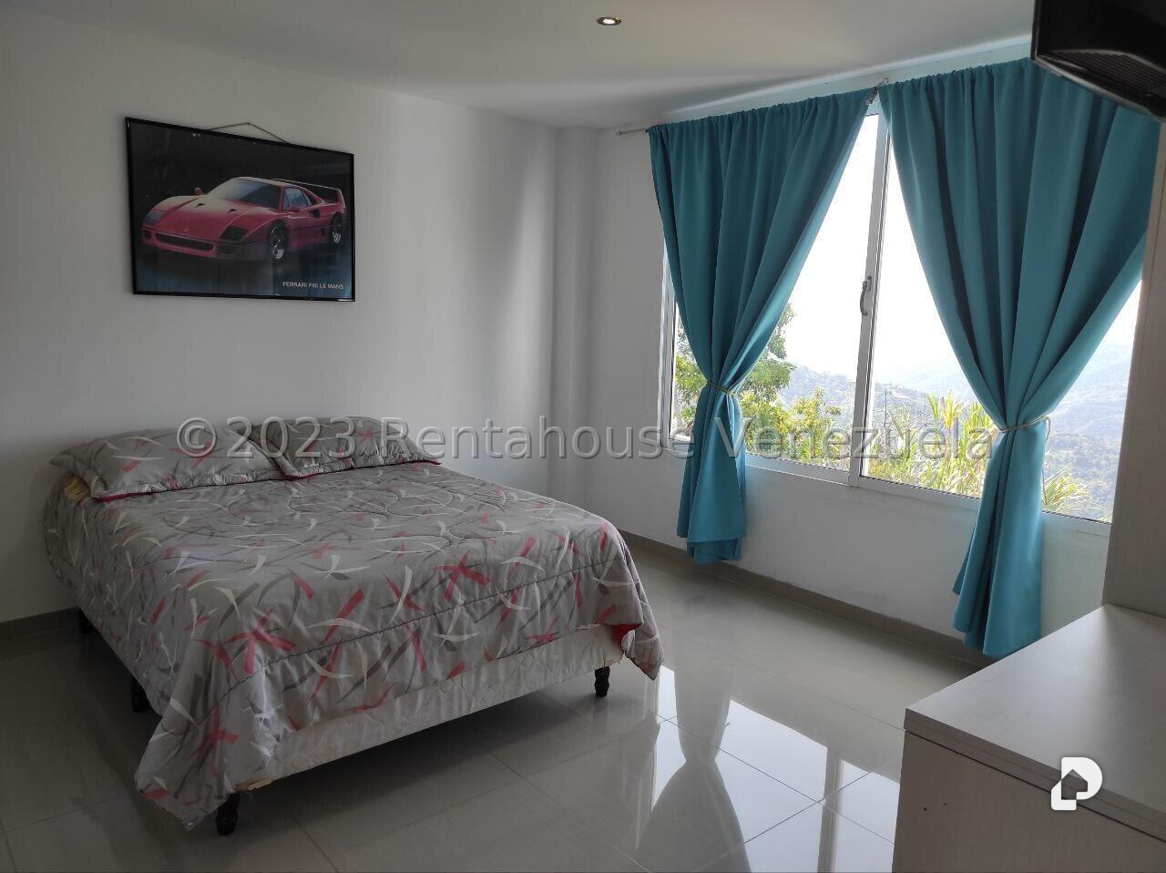 Casa en Los Guayabitos, Caracas – 21