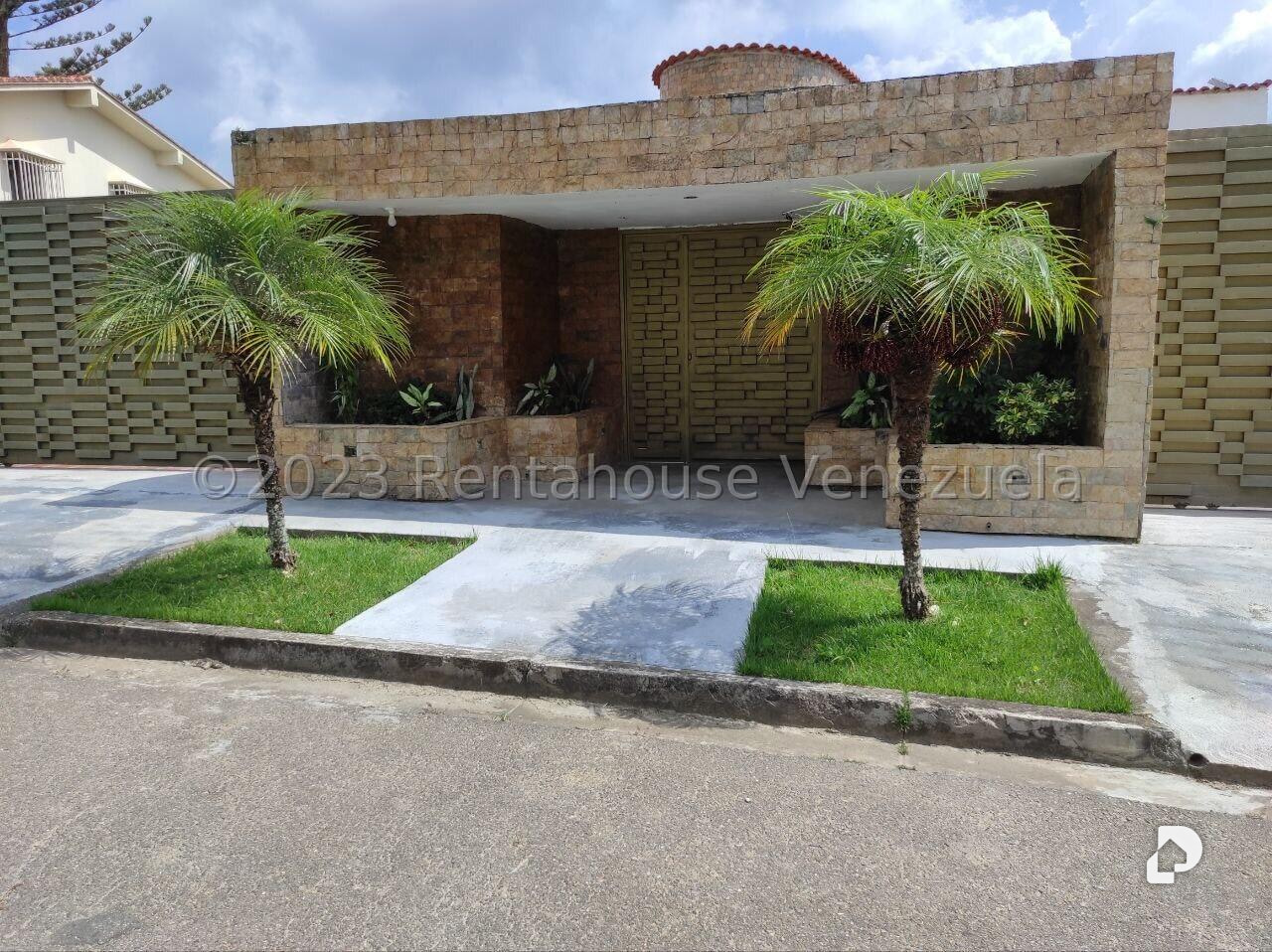 Casa en Los Guayabitos, Caracas – 26