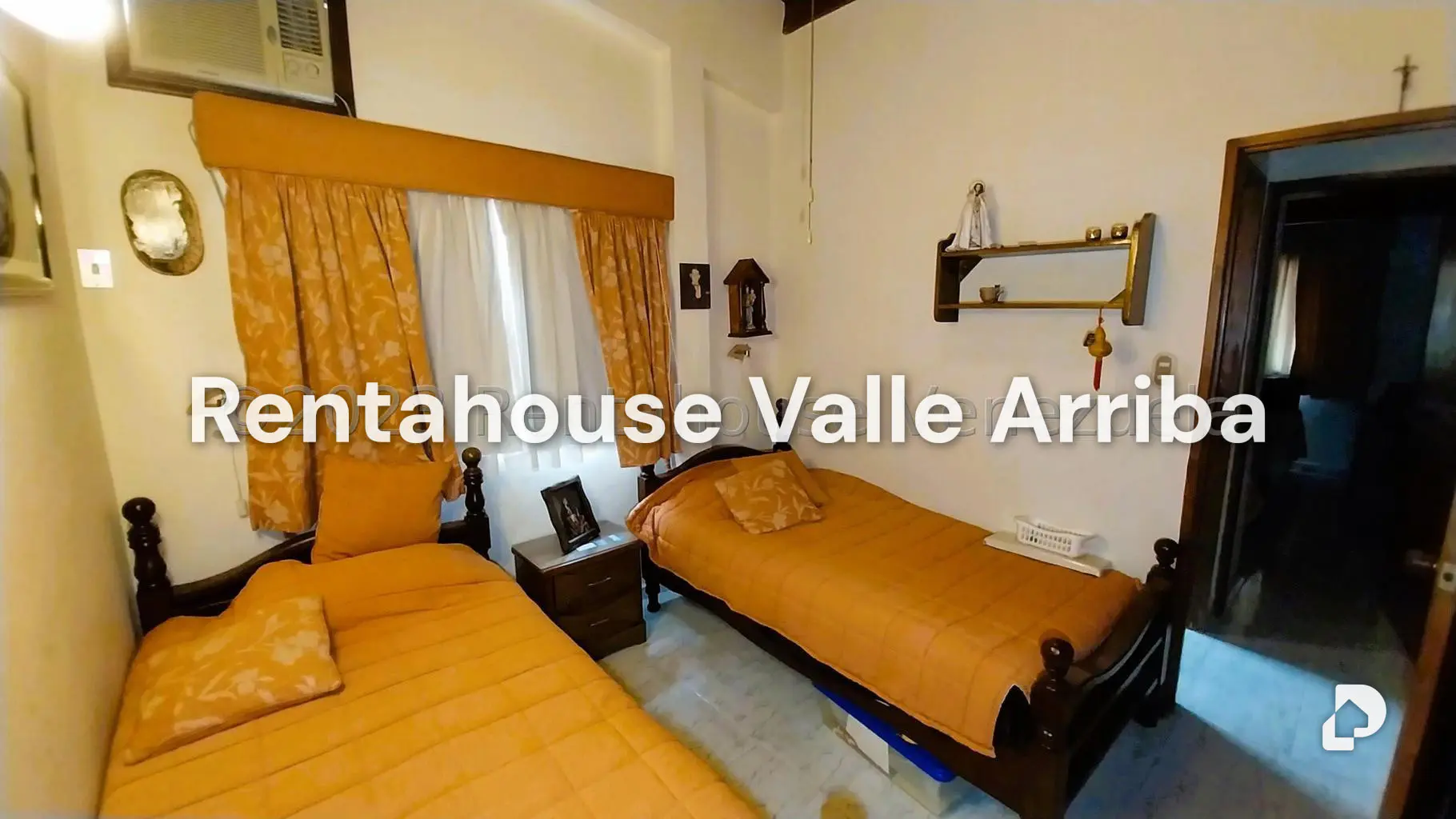 Casa en Alto Prado, Caracas – 27