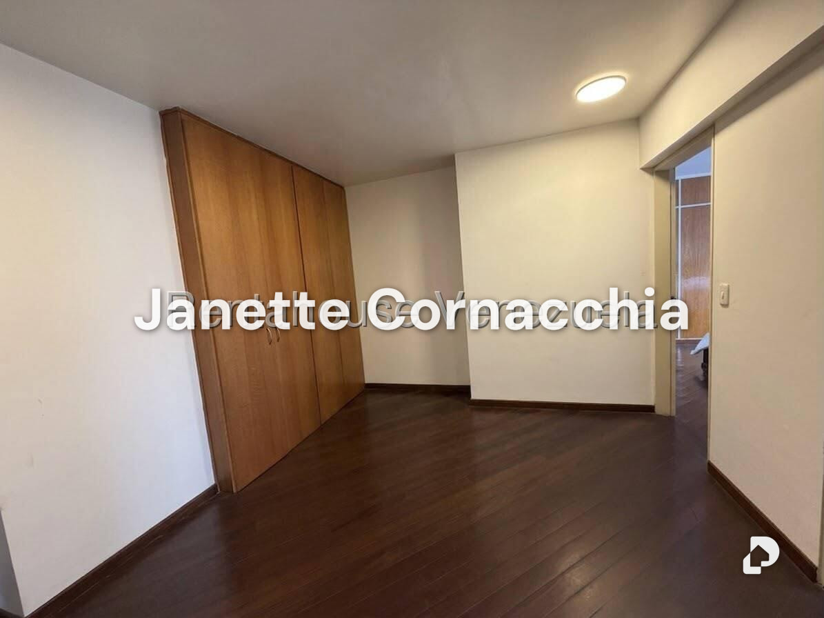 Apartment in El Rosal, Caracas – 14