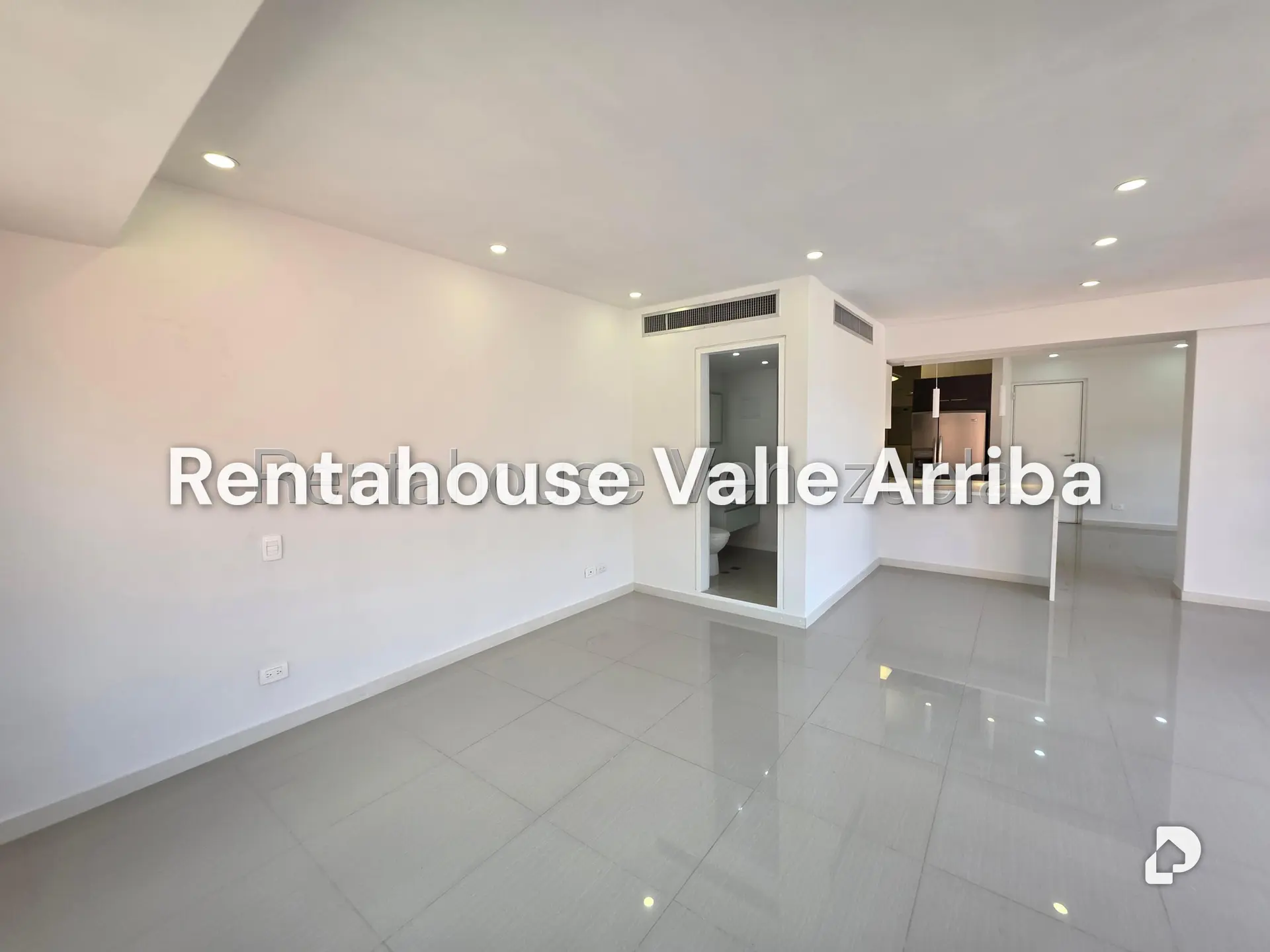 Apartamento en Campo Alegre, Caracas – 24