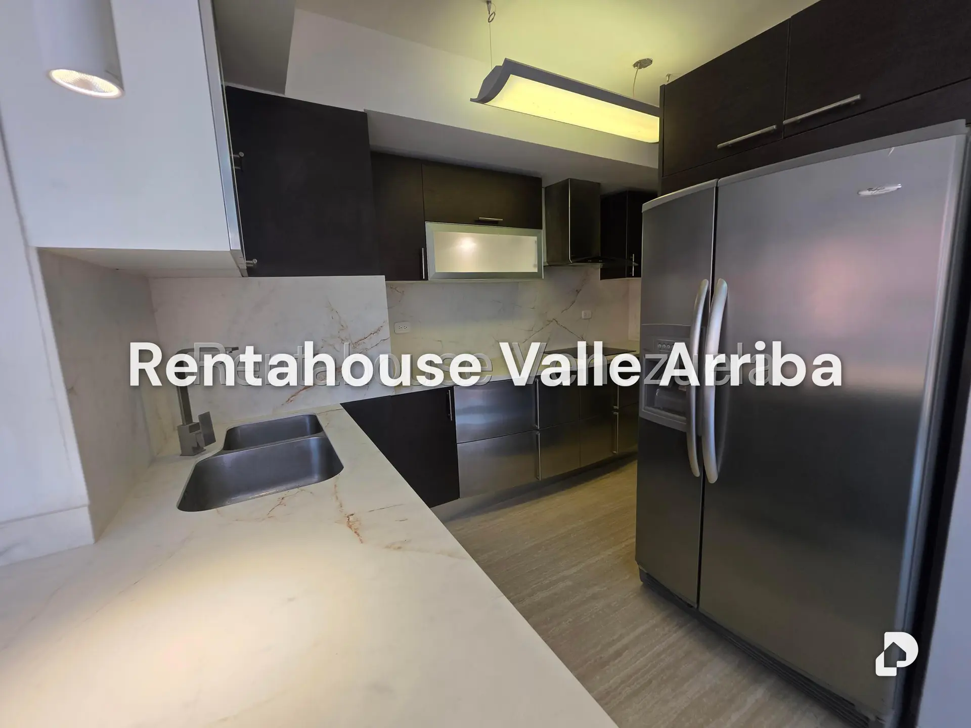 Apartamento en Campo Alegre, Caracas – 12