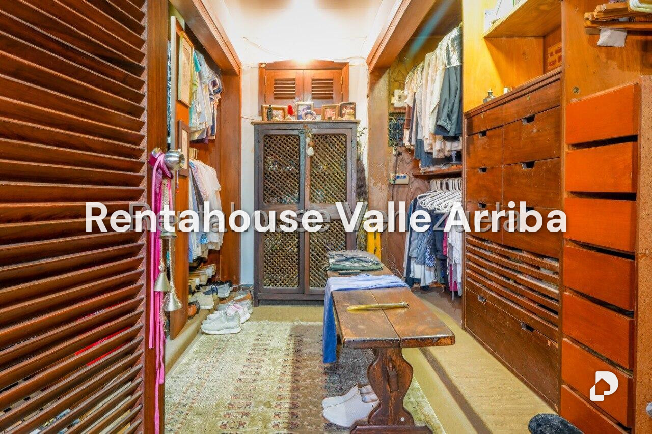 Casa en Caurimare, Caracas – 27