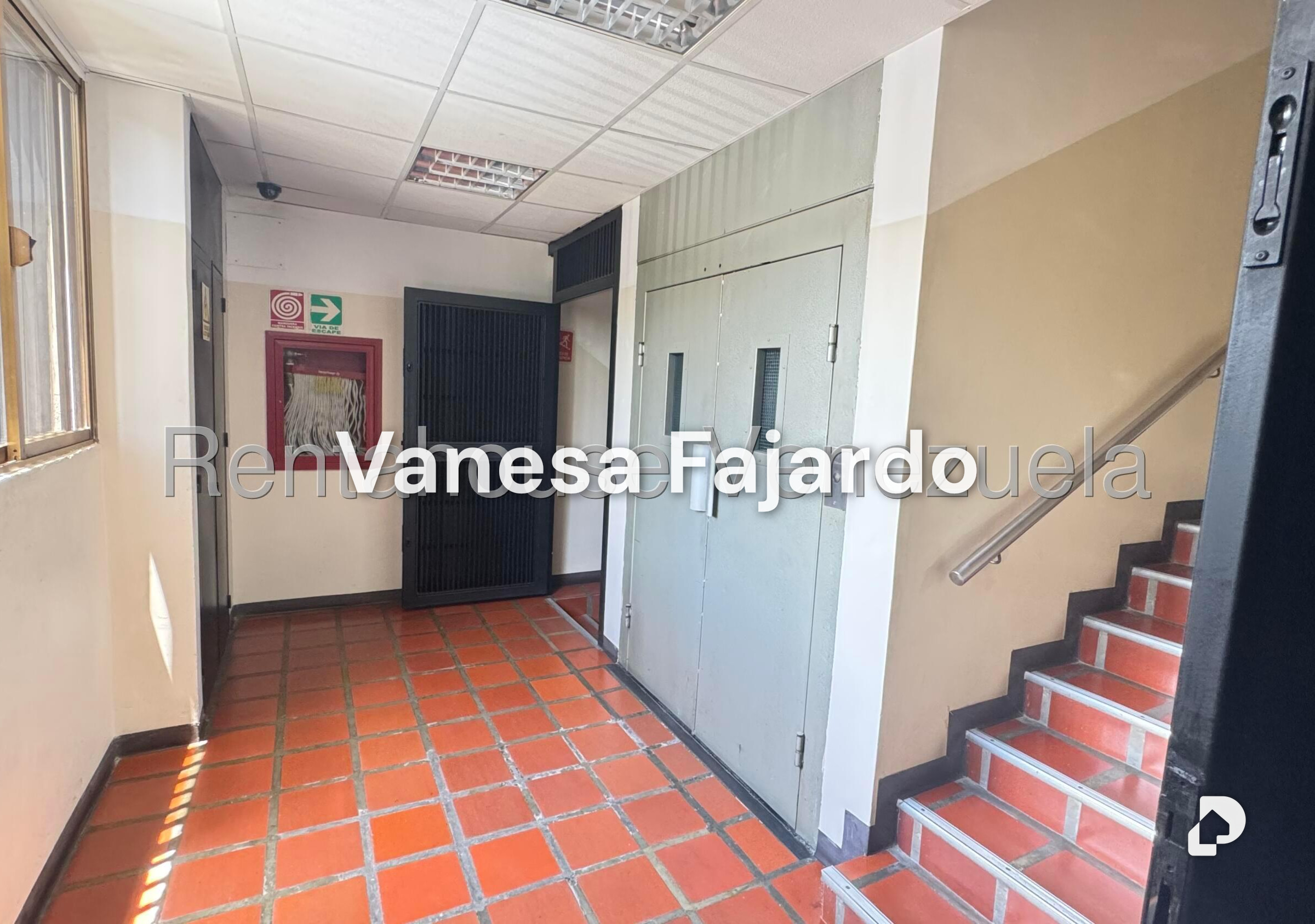 Edificio en La Candelaria, Caracas – 3