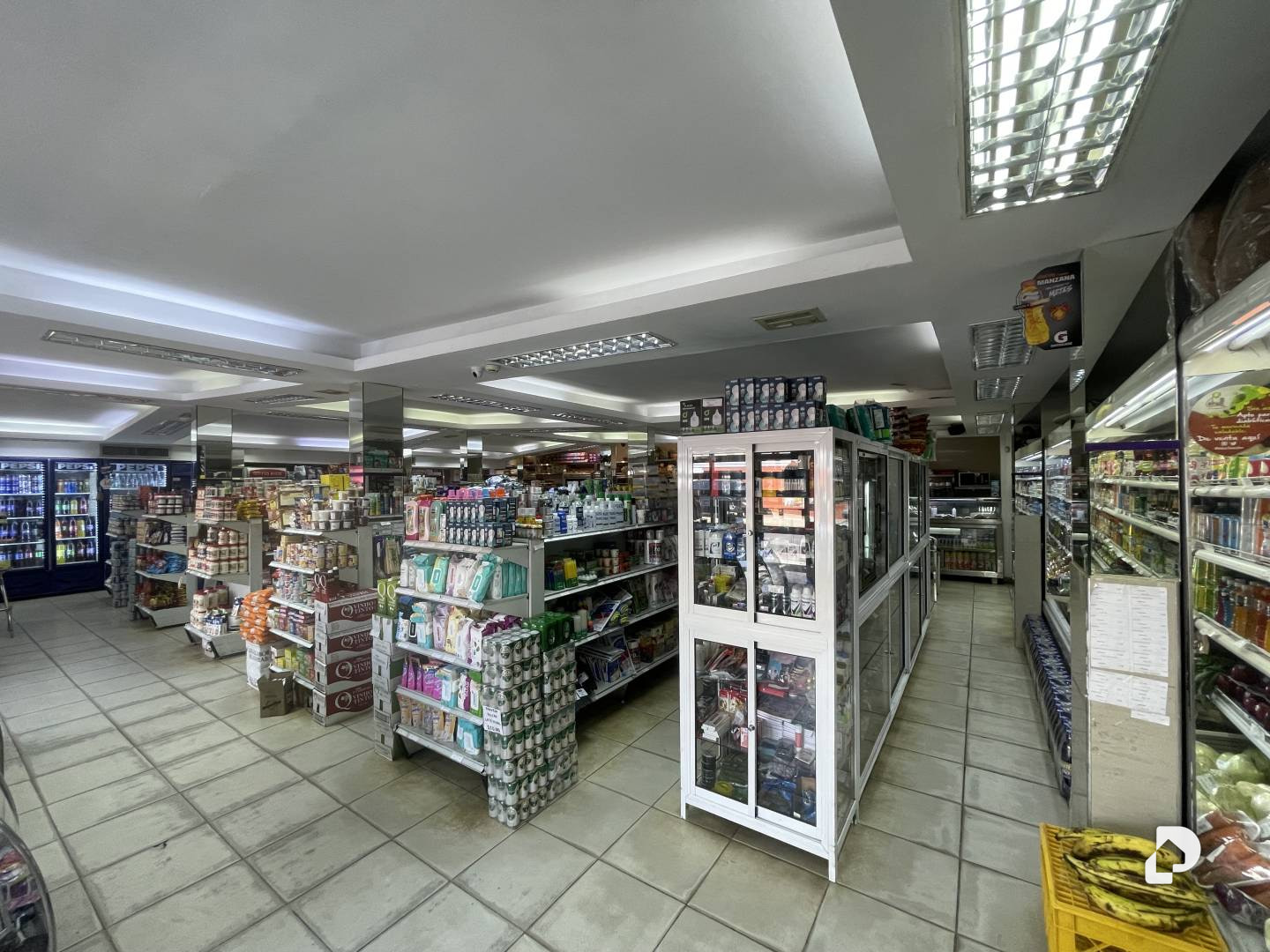 Commercial space in Avenida Universidad, Maracaibo – 3