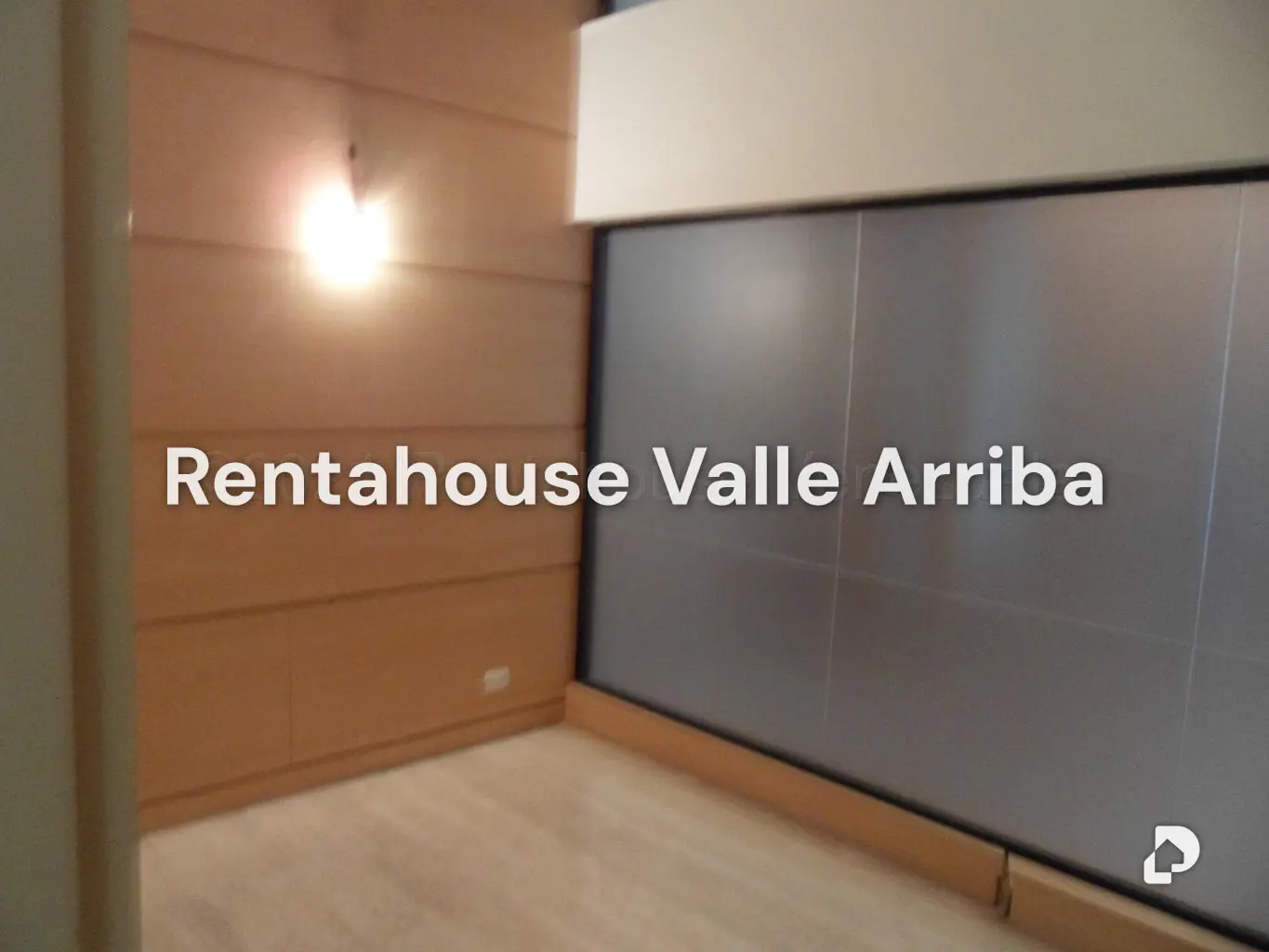 Local comercial en El Rosal, Caracas – 30