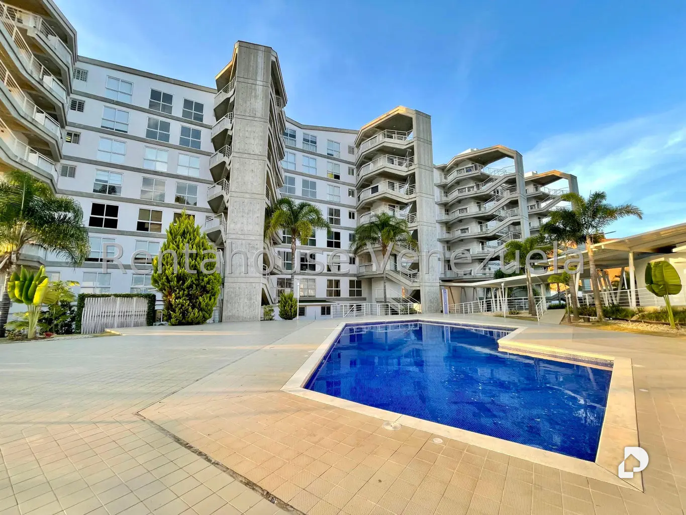 Apartamento en Solar del Hatillo, Caracas – 2