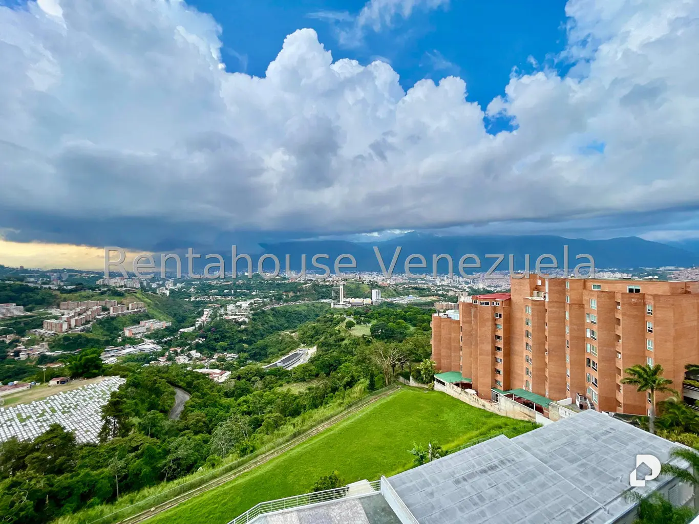 Apartamento en Solar del Hatillo, Caracas – 11