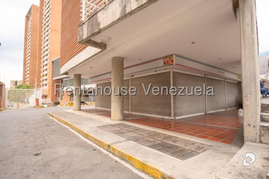 Local comercial en Boleíta Norte, Caracas – 27