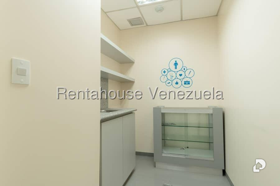 Local comercial en Boleíta Norte, Caracas – 17