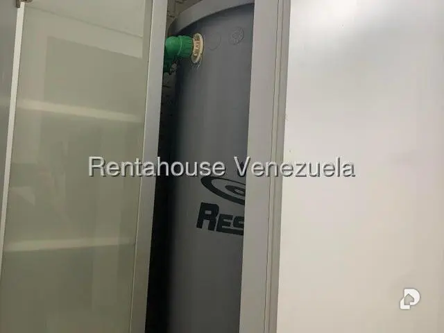 Apartamento en Los Naranjos Humboldt, Caracas – 13