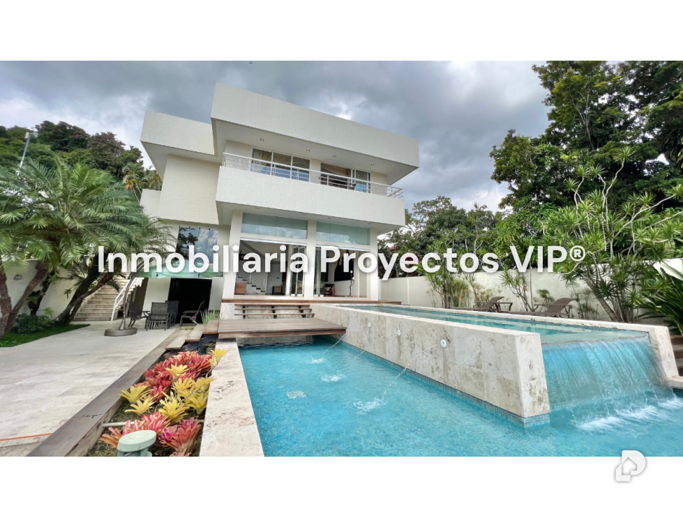 Casa en Colinas de Tamanaco, Caracas – 18