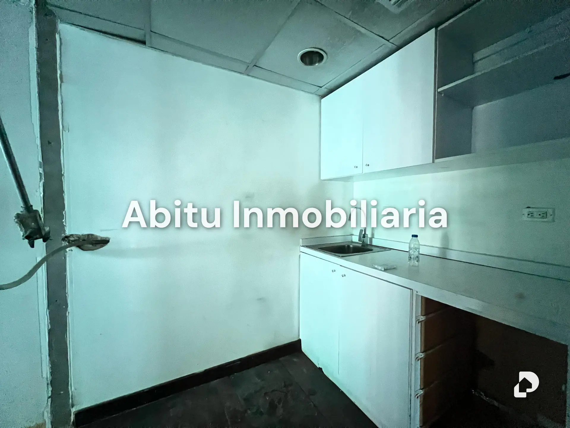 Office in Chacao, Caracas – 8