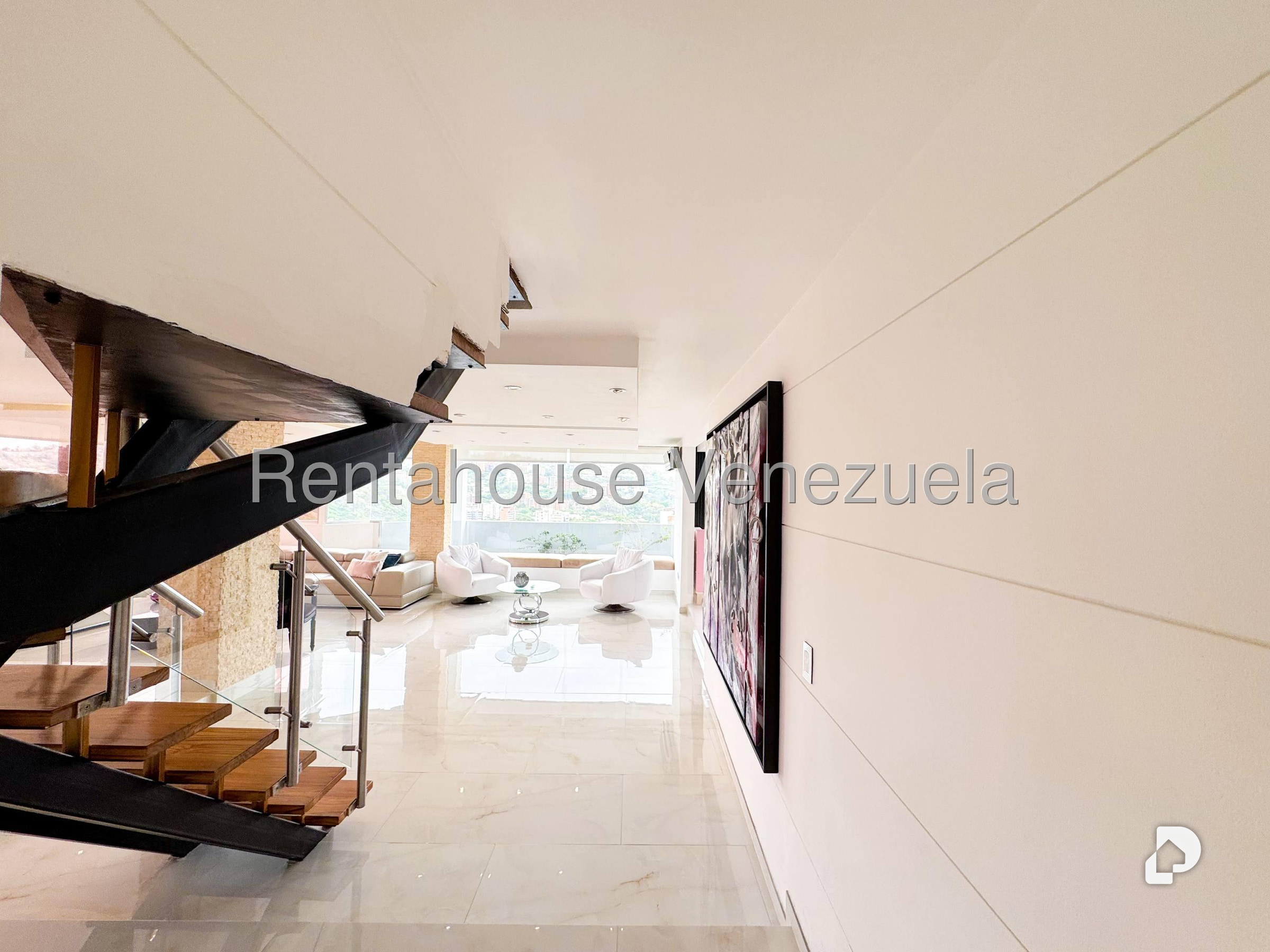 Apartamento en Las Mesetas de Santa Rosa de Lima, Caracas – 4