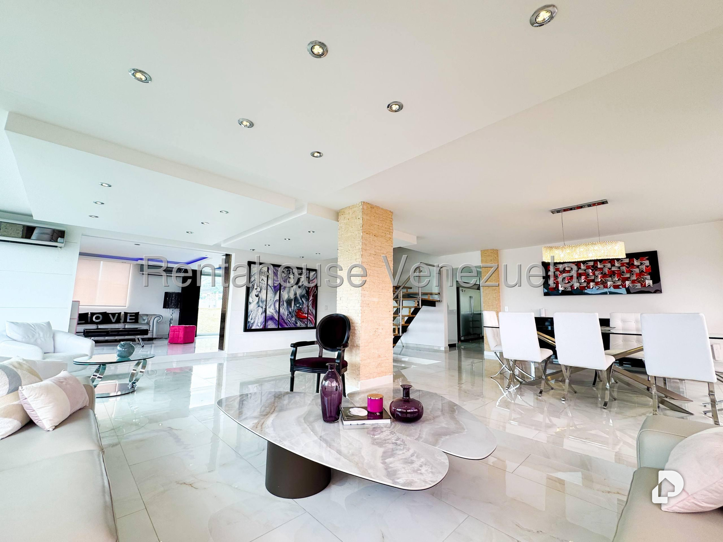 Apartamento en Las Mesetas de Santa Rosa de Lima, Caracas – 15