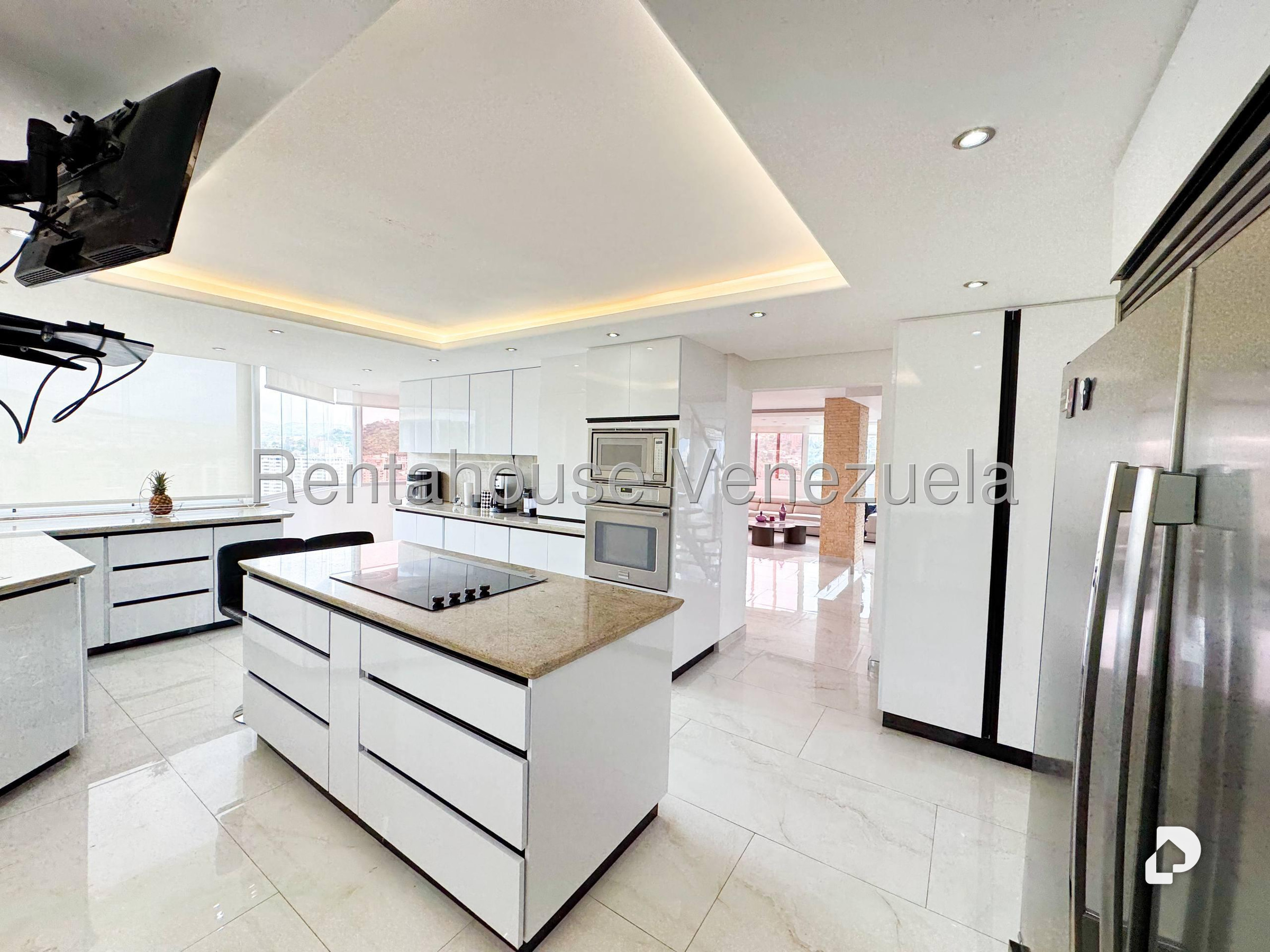 Apartamento en Las Mesetas de Santa Rosa de Lima, Caracas – 29
