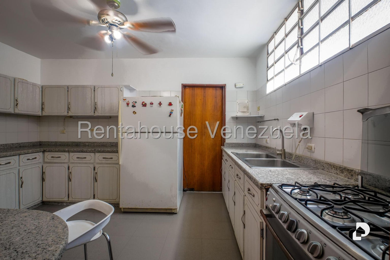 Casa en Santa Fe Norte, Caracas – 9