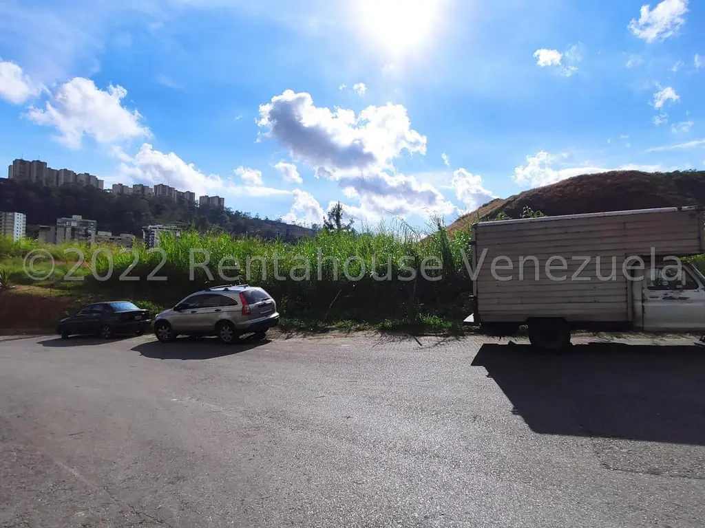 Land in San Antonio de Los Altos - 1