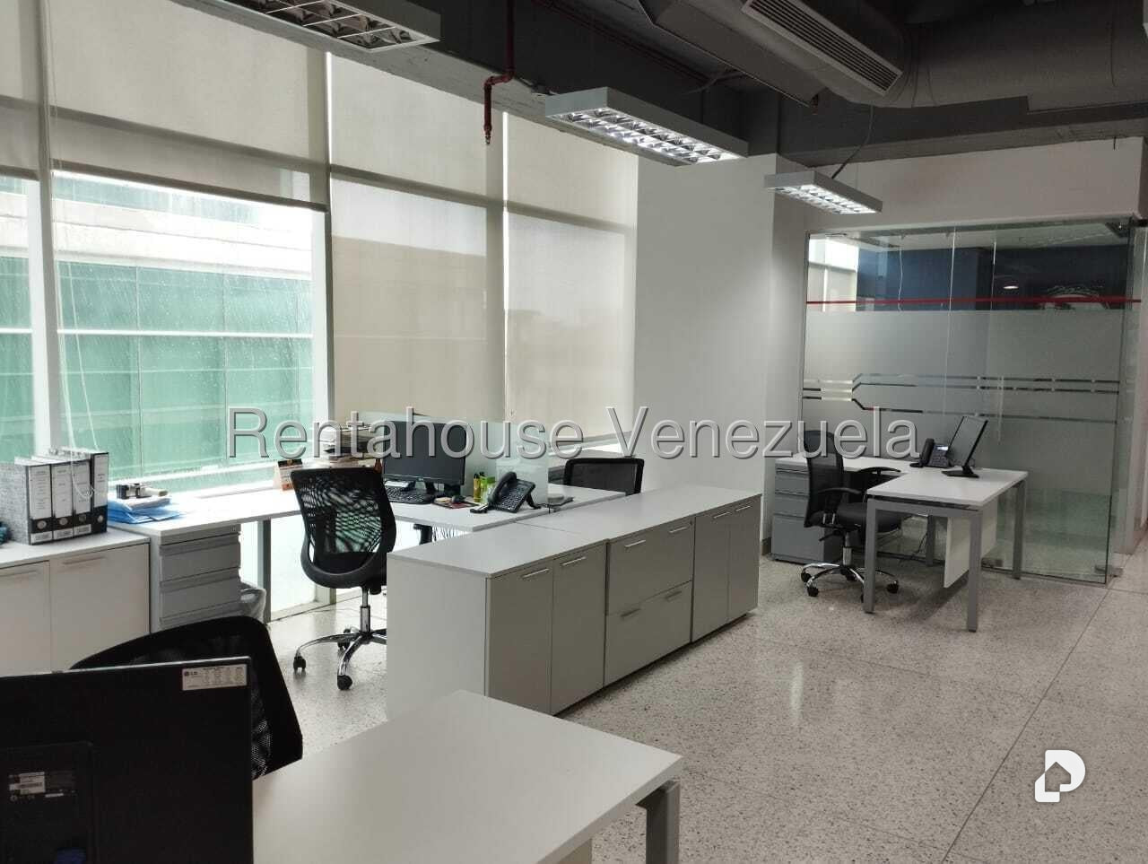 Oficina en Boleíta Norte, Caracas – 11