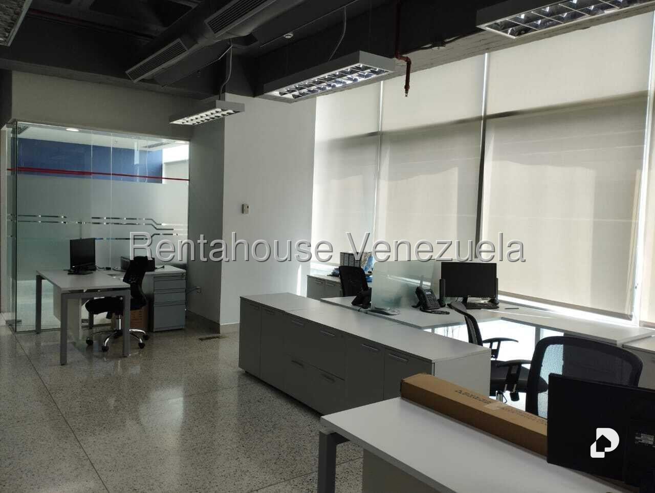 Oficina en Boleíta Norte, Caracas – 12