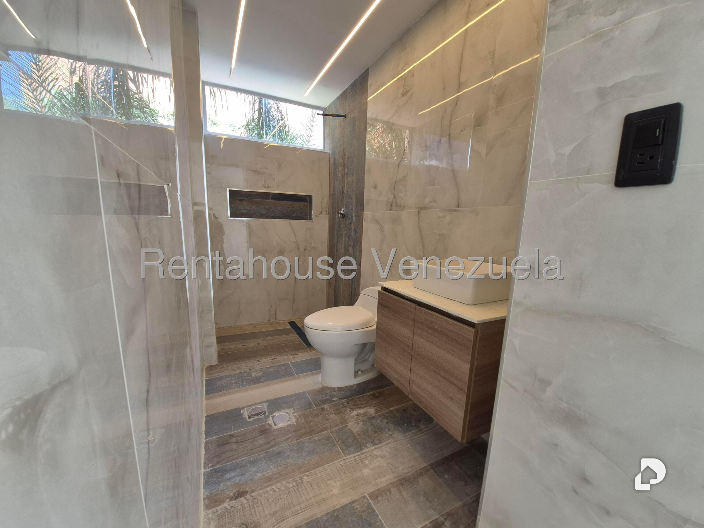 Apartamento en La Unión, Caracas – 24