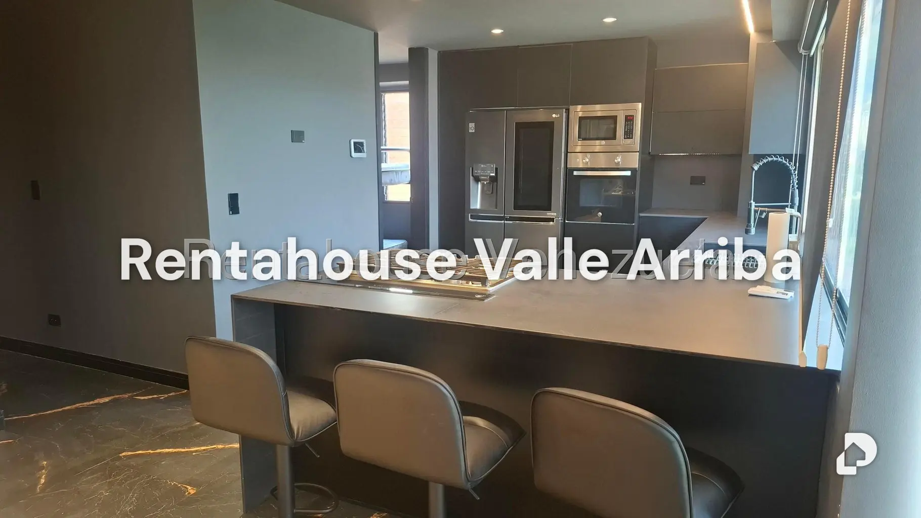 Apartamento en El Rosal, Caracas – 11